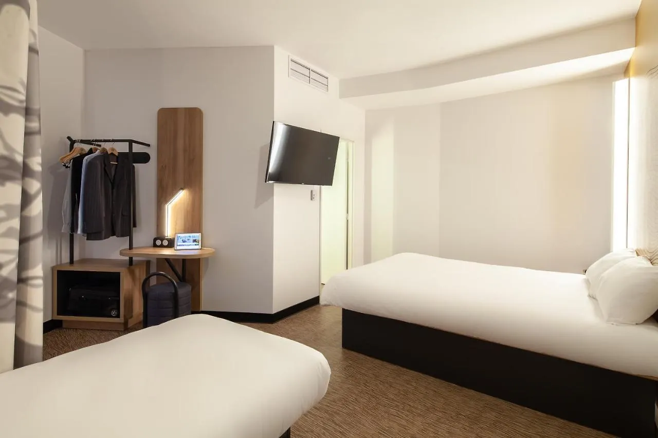 B&B Hotel Nice Aeroport Arenas 3*,  France