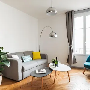 https://dify-cosy-centre-ville.hotels-rhonealpes.com