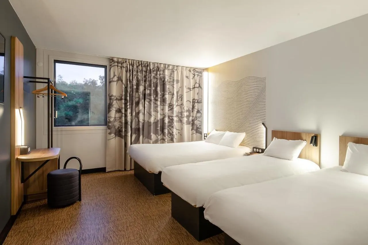B&B Hotel Nice Aeroport Arenas 3*,  France