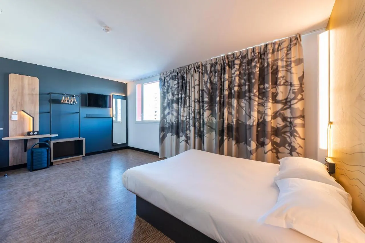 B&B Hotel Nice Aeroport Arenas 3*,  France